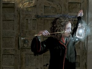 Hermine in der "Harry Potter and the Philosopher´s Stone - illustrated Edition"