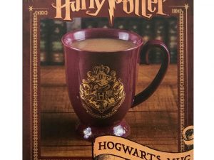 roter Becher mit goldenem Hogwarts-Wappen von Harry Potter